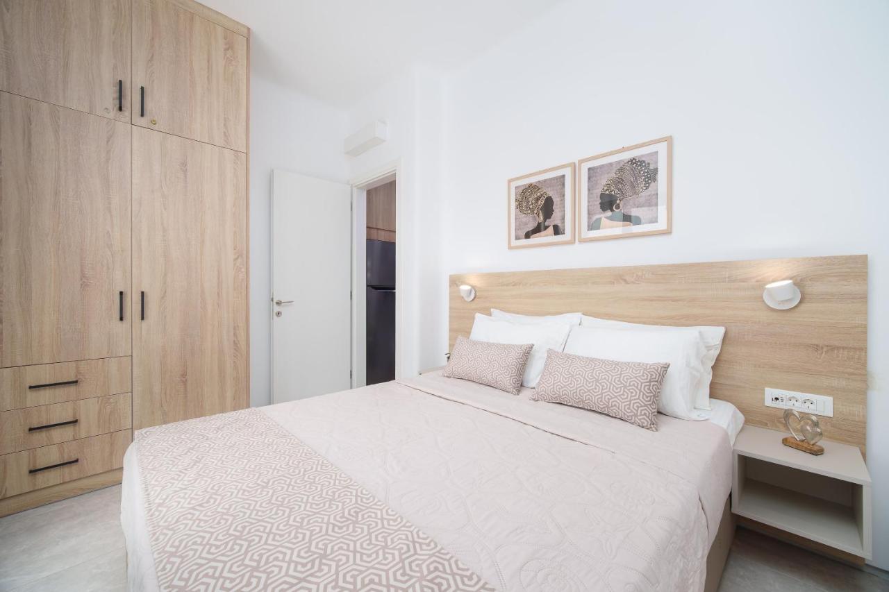 Seaview Apartment Fira  Bagian luar foto