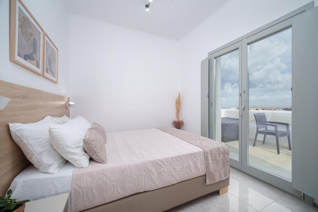 Seaview Apartment Fira  Bagian luar foto