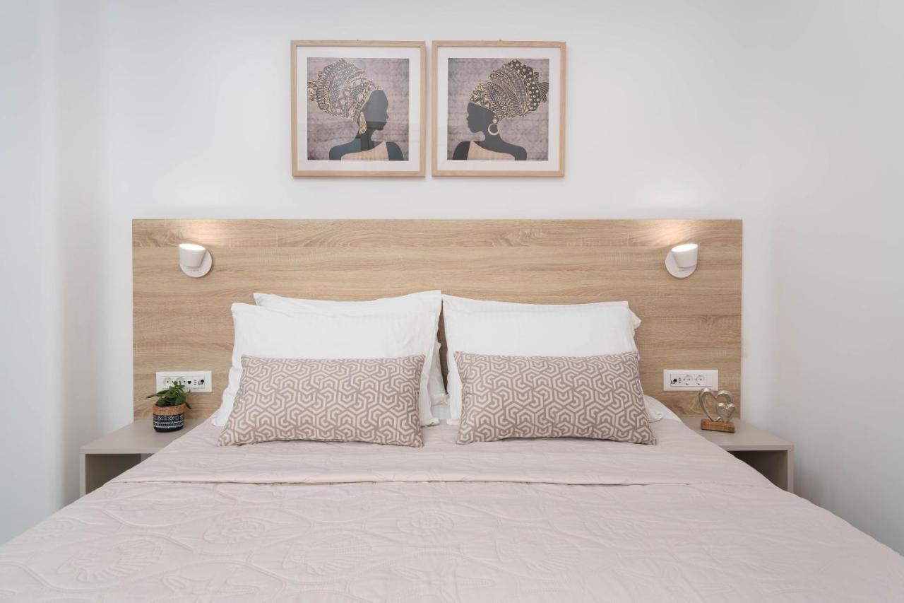 Seaview Apartment Fira  Bagian luar foto